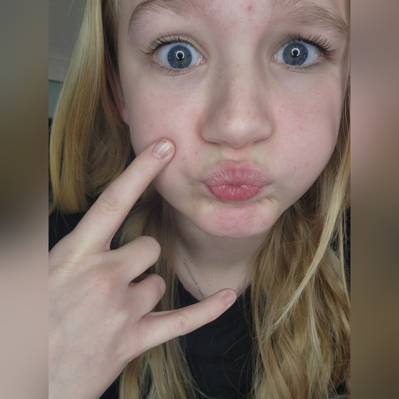 🦋11/6 -Frogprincess01 IS LIVE! W/heather1976p - LOW STARTS & 50%Off Closet - Picture 10 of 16